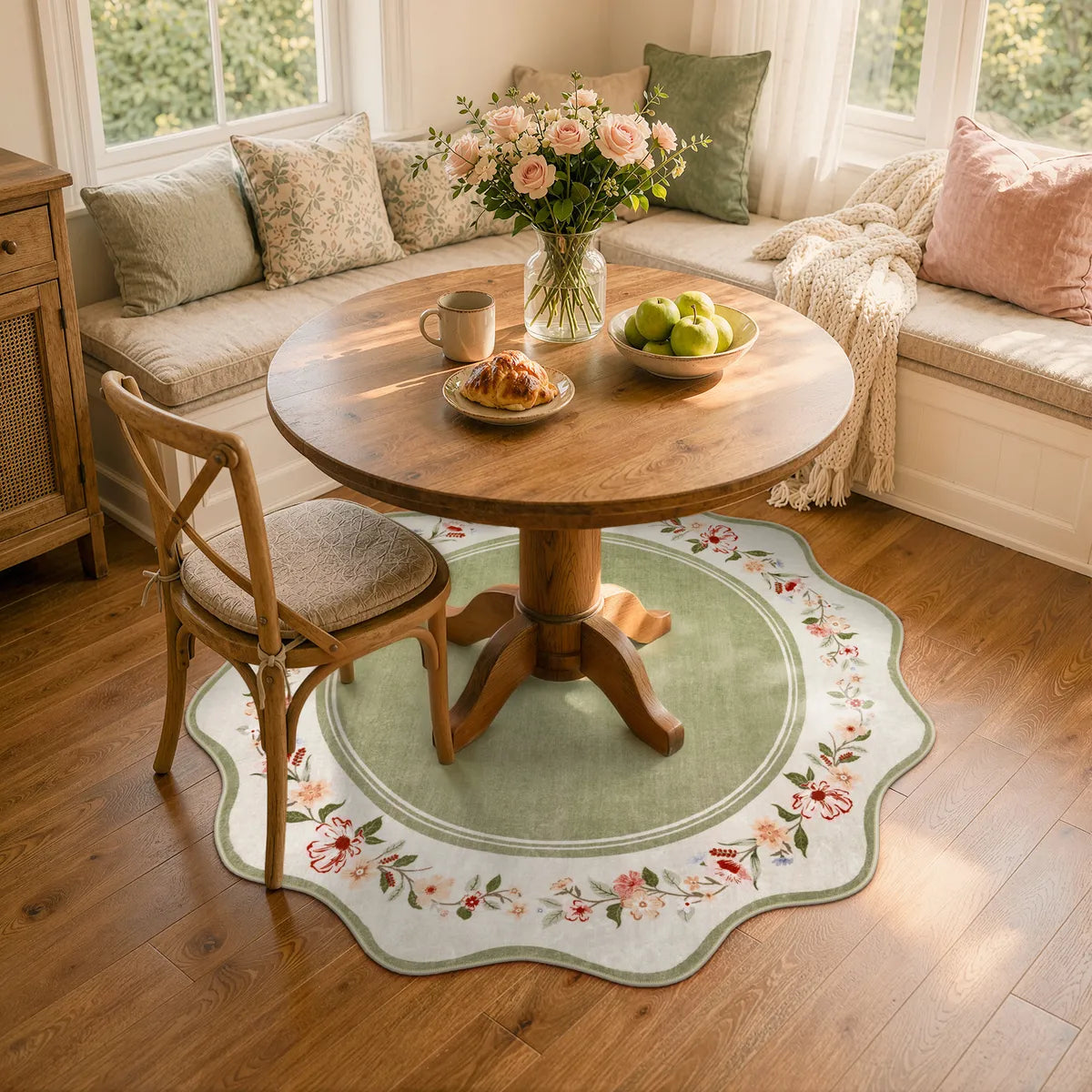 Ariele Washable Vintage Floral Scalloped Sage Green Rug